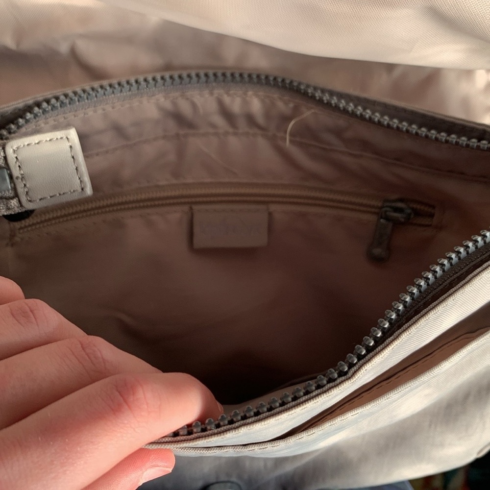 Gray Kipling Purse - Picture 2 of 16